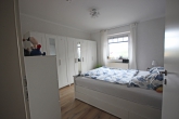 Hell, gemütlich, modern: Maisonette in Kirchweyhe - Schlafzimmer