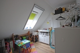 Hell, gemütlich, modern: Maisonette in Kirchweyhe - Kind, Büro