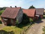 Aus Alt mach Neu! Wohnhaus mit Nebengebäuden am Ortsrand! - Kleine Hofstelle mit eigenem Nutzgarten