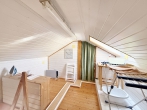 Altersgerechter Bungalow mit pflegeleichtem Garten und Garage! - Dachbodenraum