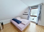 Traumlage – Reet-Anwesen mit historischem Charme und Wohnkomfort! - Einliegerwohnung / DG / Schlafzimmer