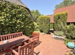 Traumlage – Reet-Anwesen mit historischem Charme und Wohnkomfort! - Terrasse