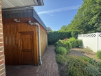 Modern und barrierefrei: Komfortabler Bungalow in zentraler Lage - Pflegeleichter Garten