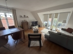 Gemütliche 3-Zimmer Wohnung im Dachgeschoss - Wohnzimmer