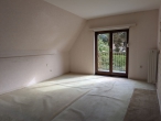 Charme trifft Potenzial: solides Haus, Garage & Garten - Schlafzimmer OG