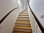 Ein Zuhause mit Charme und Weitblick! - Treppe zum Dachgeschoss