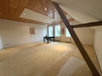 Großzügige, modernisierte Wohnung im alten Bauernhaus - ... und Esszimmer
