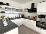 Moderne KfW-55 EG-Wohnung mit Terrasse & Carport - Küche