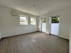 Moderne KfW-55 EG-Wohnung mit Terrasse & Carport - Schlafzimmer