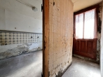 Charakterhaus mit Sanierungspotenzial! - Straßenzugang in den Keller