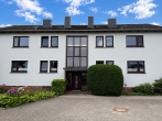 Provisionsfrei: Vermietetes Mehrfamilienhaus mit ländlicher Umgebung in Alt-Stuhr - Frontal