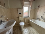 Wohnen im Grünen - Großzügiges Zuhause mit viel Platz für die Familie, Garten und Ideen! - Badezimmer im Dachgeschoss
