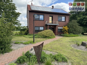 Behagliches Zuhause mit viel Platz und einem Garten voller Möglichkeiten!, 27232 Sulingen / Rathlosen, Einfamilienhaus