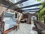 Zwei Wohnungen, ein Haus – vielseitig & großzügig - mit Zugang zur Terrasse