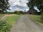 Fernab vom Trubel - Wohnhaus mit Einliegerwohnung in absoluter Alleinlage! - Hofauffahrt zum Wohnhaus