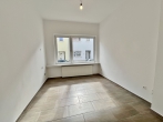Bremen-Neustadt – Stilvolle Maisonette mit Balkon und Innenhof-Idylle! - Wohnbereich
