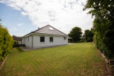 Hochwertig modernisiert und energieeffizient: Einfamilienhaus in ruhiger Wohnlage von Syke-Barrien - Gartenansicht_1