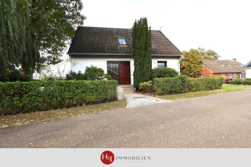 Idyllisches EFH mit Garten, Garage und Gartengrillkamin, 28816 Stuhr, Einfamilienhaus