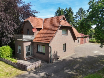 Wohnhaus am Ortsrand mit Platz, Natur und Möglichkeiten – perfekt für handwerklich geschickte Familien, 27252 Schwaförden, Einfamilienhaus