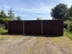 Wohnhaus am Ortsrand mit Platz, Natur und Möglichkeiten - perfekt für handwerklich geschickte Familien - Fertiggaragen