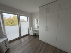Modernes Wohnen in zentraler Lage – 3 Zimmer mit Balkon - Schlafzimmer