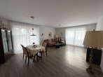 Modernes Wohnen in zentraler Lage – 3 Zimmer mit Balkon - Wohnbereich