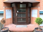 3‑Zimmer-Maisonette Wohnung mit Garage am Bürgerpark - Hauseingang