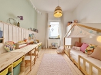 Altbau-Villa mit drei Wohneinheiten im Herzen von Delmenhorst! - EG-Wohnung – Kinderzimmer