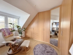 Familienparadies: Reihenendhaus mit Terrasse & Garten - Ankleidebereich