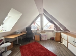 Familienparadies: Reihenendhaus mit Terrasse & Garten - weiteres Zimmer im Dachgeschoss