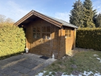 Gepflegtes Siedlungshaus mit Bauplatz in dörflicher Lage - Gartenhaus