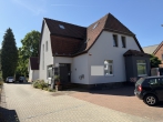 Großzügiges Grundstück mit zwei Einfamilienhäusern in zentraler Lage - Haupthaus