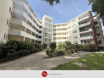 Wohnkomfort auf 4 Zimmern mit Loggia in Huchting, 28259 Bremen, Erdgeschosswohnung