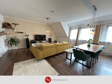 Großzügig und ruhig – OG-Wohnung auf Huchtinger Resthof, 28259 Bremen, Dachgeschosswohnung