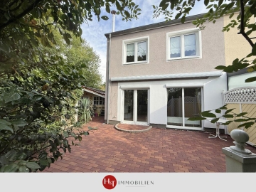 Reihenendhaus mit Kamin, Garten & viel Wohnkomfort, 28259 Bremen, Reihenendhaus