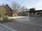 Ruhig gelegene Erdgeschosswohnung mit kleinem Garten - Carport