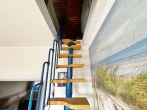 Ihr neues Zuhause – Reihenhaus mit Garten und Garage! - Treppe ins Dachgeschoss