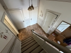 Einfamilienhaus mit Stallgebäude in ländlicher Lage - Treppe
