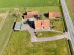 Rotsteinhaus mit Nebengebäuden und großem Grundstück in Einzellage bei Twistringen - Landschaftlich schöne Dorflage