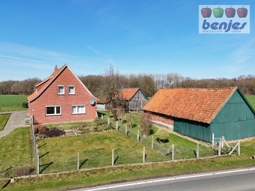 Rotsteinhaus mit Nebengebäuden und großem Grundstück in Einzellage, 27239 Twistringen / Ellerchenhausen, Einfamilienhaus