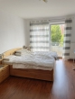 Stilvolle Etagenwohnung mit Sonnenbalkon und Komfort - Schlafzimmer