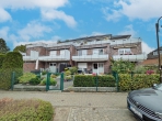 Stilvolle Etagenwohnung mit Sonnenbalkon und Komfort - Außenansicht