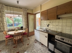 Bungalow mit besonderem Charme und idyllischem Garten in zentrumsnaher Lage - Küche