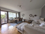 3 Zimmer mit Balkon – Nähe Grollander See! - Wohnzimmer